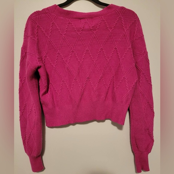 Pink cardigan sweater - Picture 2 of 3